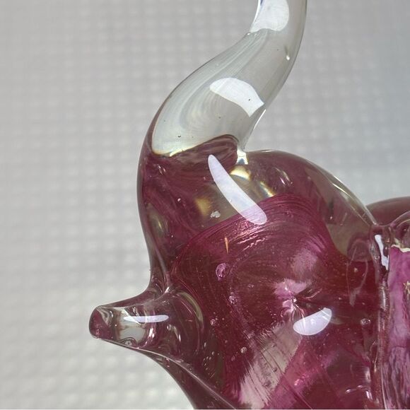 Blown Glass Pink Elephant Art Glass Suspended Controlled Bubbles Paperweight - Picture 6 of 7